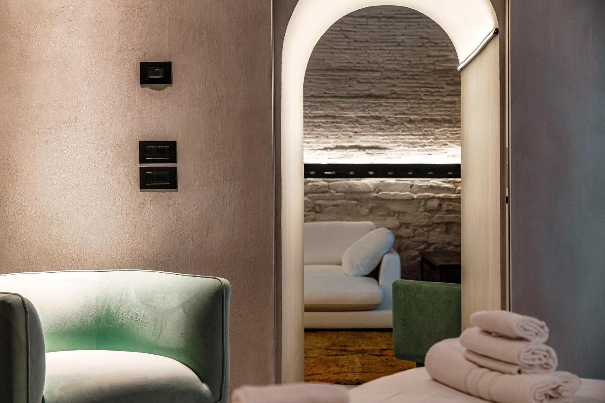 Suites Lorodellago Como - The House Of Travelers Eksteriør billede